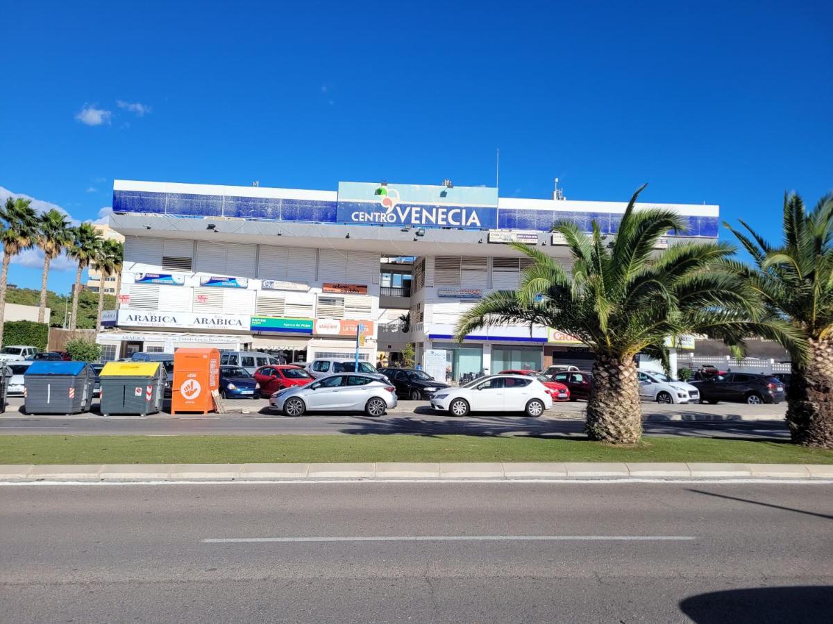 Apartamentos Santabarbara Alicante Eksteriør billede
